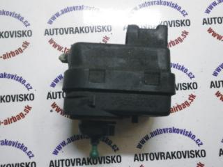 Motorček predného svetla Renault Trafic II Box (FL)