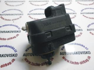 Motorček predného svetla Opel Vivaro Combi (J7)