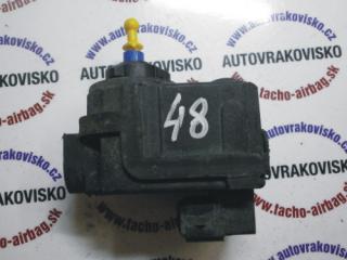 Motorček predného svetla Fiat Bravo I (182)