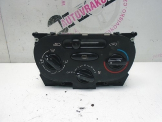 Ovládač kúrenia Peugeot 206 1068901