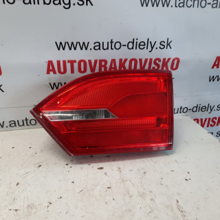 Zadné svetlo Volkswagen Jetta IV pravé
