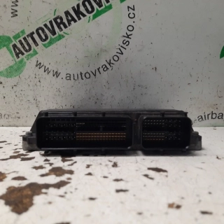 Riadiaca jednotka motora Toyota Avensis T27 89661-05D20