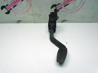 Akceleračný pedál Fiat Punto 46527295