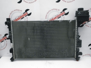 Chladič motora Mercedes A A1685000202