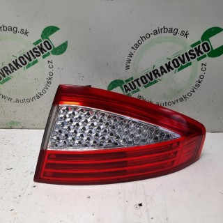 Zadné svetlo Ford Mondeo MK4 HB pravé