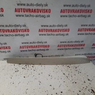 Lišta nad ŠPZ Hyundai Santa Fe II