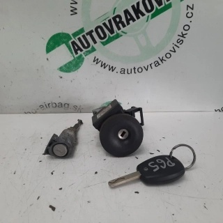 Spínacia skrinka Renault Clio III HB 8200214173