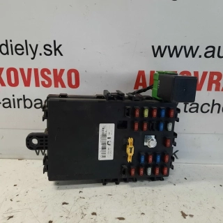 Poistková skrinka Chevrolet Aveo T250 1.4 16V