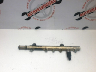 Snímač tlaku paliva Volvo V40 1.9 DI 0281002405