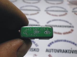Relátko 443937105A