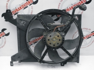 Ventilátor chladiča Volvo V40 1.9 DI 8240276