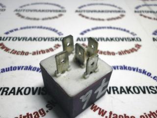 Relátko 12V/25A_03517