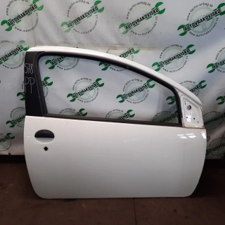 Pravé predné dvere Peugeot 107