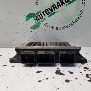 Riadiaca jednotka motora Renault Kangoo 1.5 DCI 8200909666