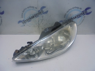 Predné svetlo Peugeot 206 LP