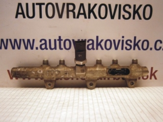 Snímač tlaku paliva Fiat Stilo 1.9 JTD 0281002405