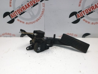 Akceleračný pedál Mercedes A A0125423317