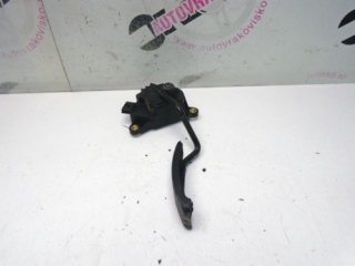 Akceleračný pedál Renault Scenic II 8200159645