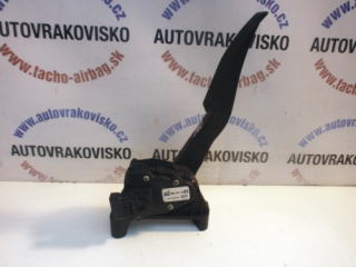 Akceleračný pedál Opel Astra H 9157999