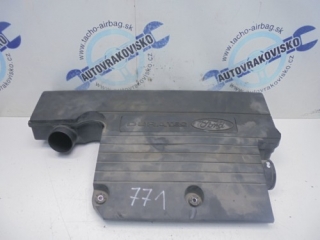 Kryt motora Ford Fusion 1.4