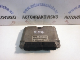 Riadiaca jednotka motora Opel Astra G 2.0 DTI 0281001971
