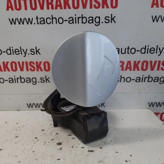 Dvierka nádrže Dacia Logan