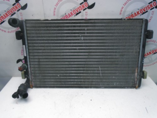 Chladič motora Audi A3 1J0121253H