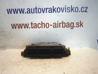 Riadiaca jednotka motora Ford Focus II 1.6 TDCi