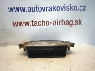 Riadiaca jednotka motora Renault Megane I 1.9 dCi 0281010819