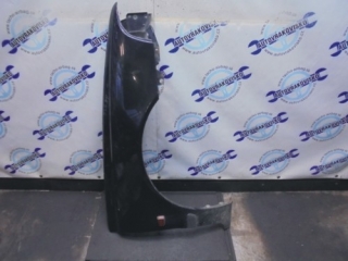 Predný blatník Volvo V40 PP