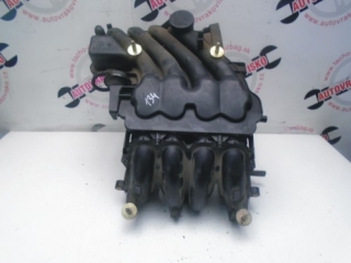 Sacie potrubie Audi A3 1.6 06A133205C