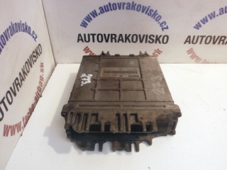 Riadiaca jednotka motora Renault Megane 1.9 dTi 0281001810