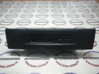 LCD Suzuki Baleno 8AD510