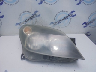 Predné svetlo Opel Astra H PP