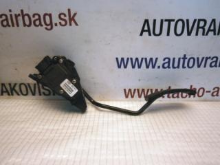 Akceleračný pedál Volvo V40 M865642