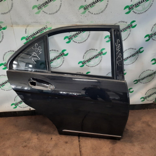 Pravé zadné dvere Mercedes C W204