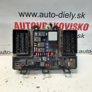 Poistková skrinka Ford S-Max MK3 F2GT-14A067-EC