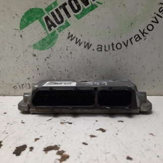 Riadiaca jednotka motora Volkswagen Golf V 1.4 03C906024AS