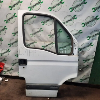 Pravé predné dvere Renault Master