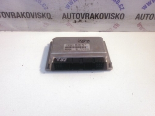 Riadiaca jednotka motora Audi A4 2.5 TDI 0281010158