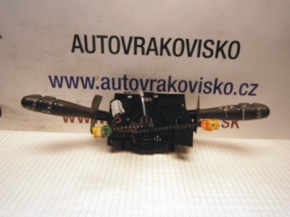 Prepínacia páčka Renault Clio II 8200634238