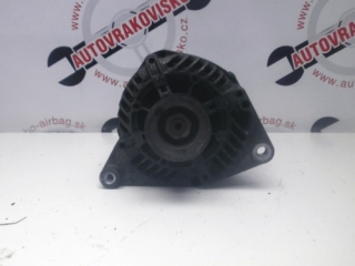 Alternátor VW Passat 058903016A