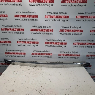 Lišta nad ŠPZ Opel Zafira B