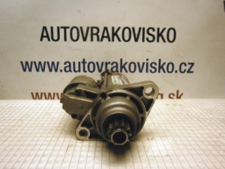 Štartér VW Golf VI 02T911023T