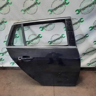 Dvere pravé zadné Opel Insignia combi