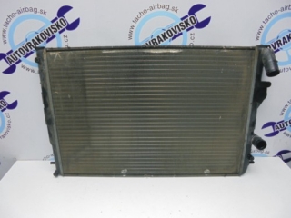 Chladič motora Dacia Logan 8200189286