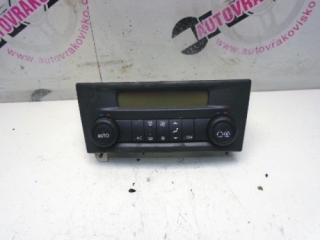 Ovládač kúrenia Renault Laguna II 8200264425-C