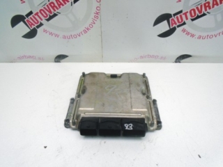 Riadiaca jednotka motora Renault Megane I 1.9 dCi HOM8200039569