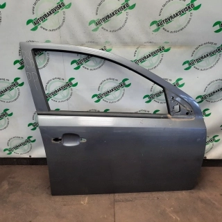 Pravé predné dvere Opel Astra H HB