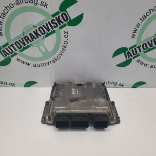 Riadiaca jednotka motora Fiat Scudo 2.0 HDi 0281010884